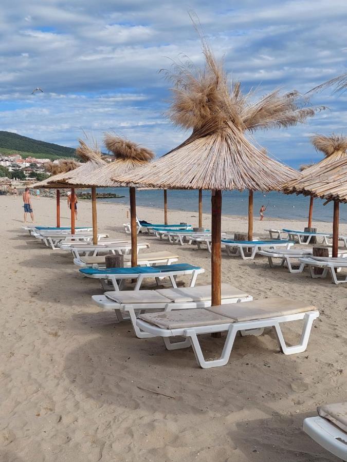 Helios 350M From The Beach Sveti Vlas Exterior foto